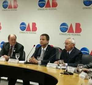 Presidentes do OSB, OAB e CFC, Ney Ribas, Claudio Lamachia e José Coelho, respectivamente